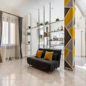 In In In Bike Apartament Rzym